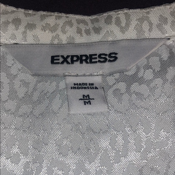 Express Sheer Animal Print Blouse - Picture 2 of 3